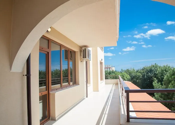 Lighthouse Golf Private * Μπαλτσίκ