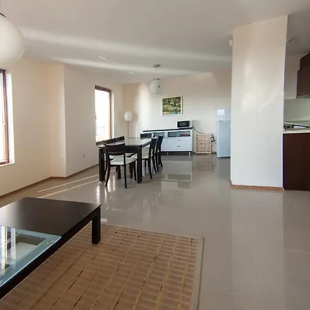 Lighthouse Golf Private