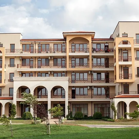 Lighthouse Golf Private Appartement Balchik