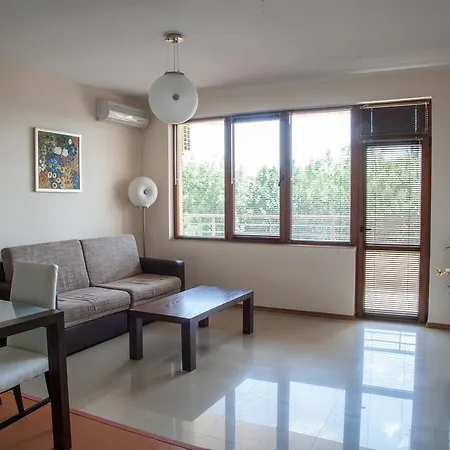 Lighthouse Golf Private *