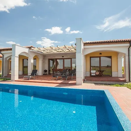 Lighthouse Golf Private Apartman *