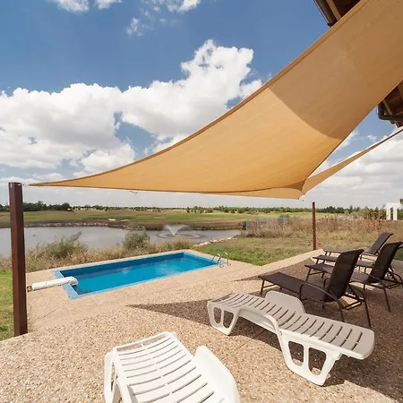 Lighthouse Golf Private